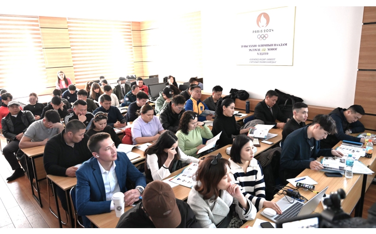 Парисын Олимпын үеэр Монголыг сурталчилна