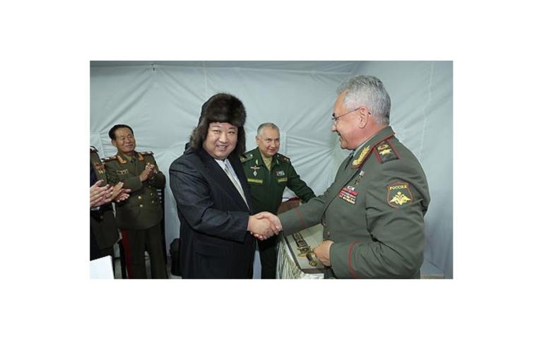Оросууд Ким Жон Уны малгайн өмсгөлийг хэрхэн олж мэдсэн бэ?