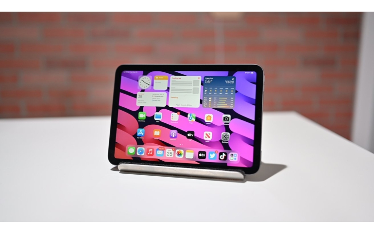 “Apple” компани жижиг "iPad" гаргажээ