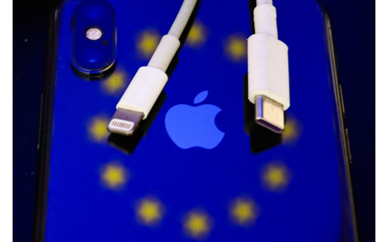 Ирэх сард худалдаанд гарах “iPhone 15” гар утас Type-C цэнэглэгчний оролттой байж магадгүй