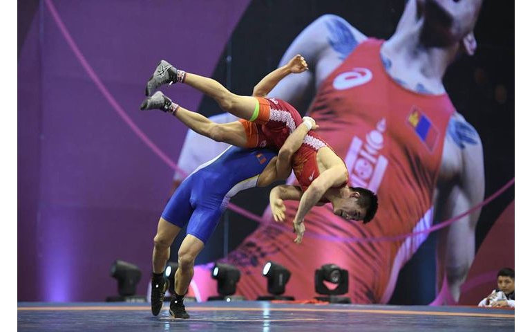 Японы Олимп, дэлхийн аварга Монголын бөхчүүдтэй бэлтгэл хийж байна