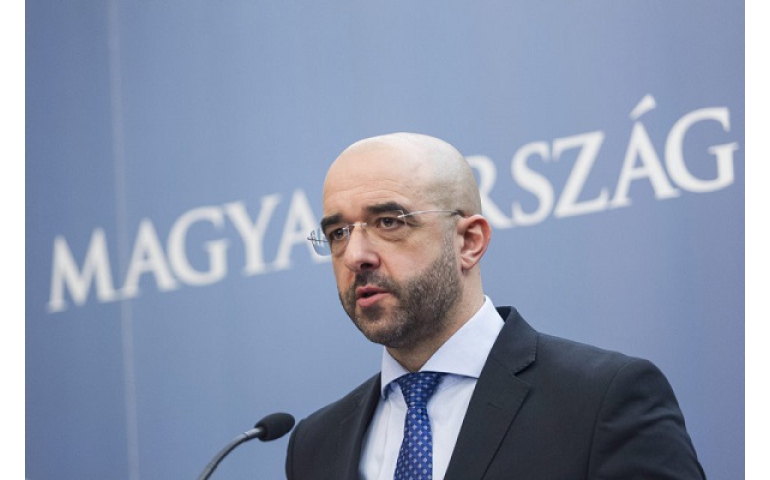 Унгар улс Финландыг НАТО-д элсүүлэх талаар санал хураана