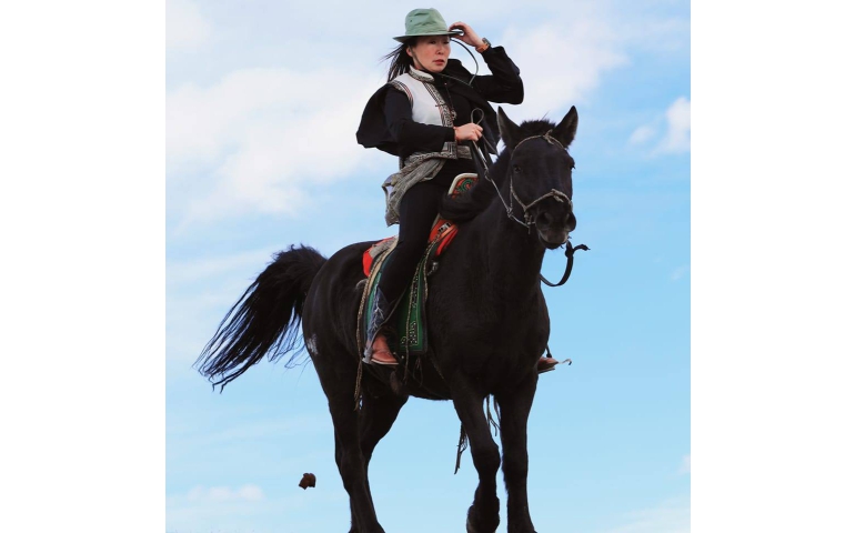 Б.Гангаамаа дэлхийн долоон ноён оргилд гарсан нь (инфографик)